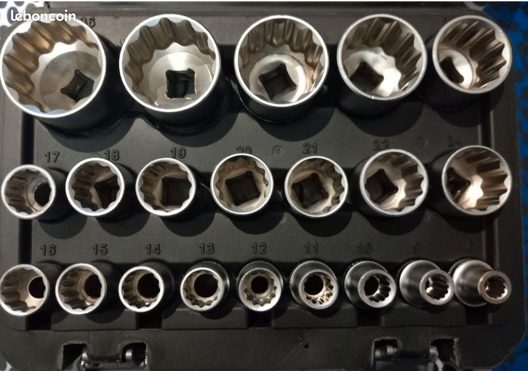 Coffret 21 douilles 12 pans 8 à 36 mm carré 1/2 (image 1)