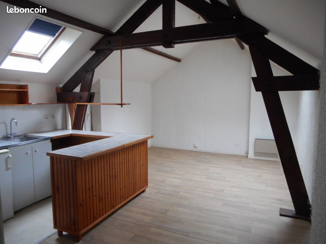 Appartement 1 pièce 27 m² · à Reims · 27 m² · 340 €