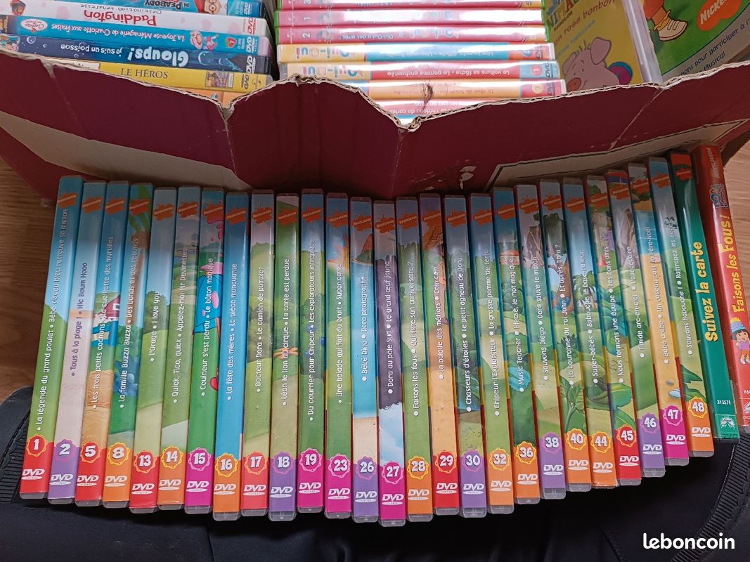 DVD oui oui, dora T'choupi, petit pied, franklin (image 1)