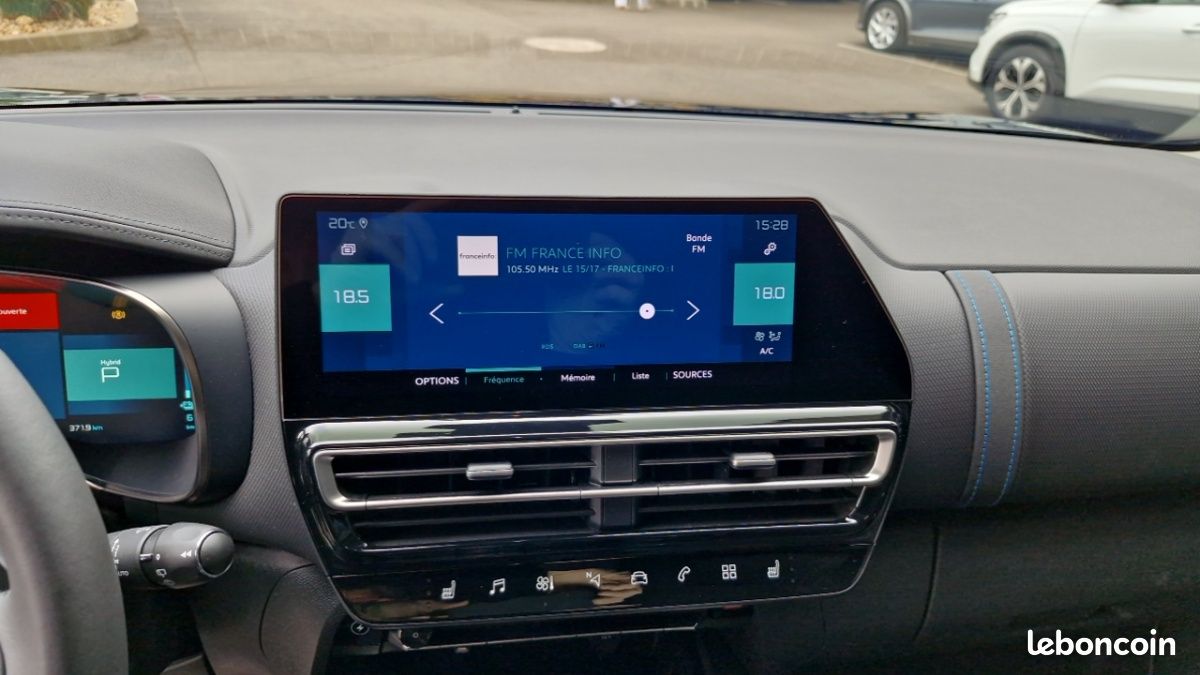 Citroën C5 Aircross Hybride rechargeable 180 e-EAT8 MAX (image 22)