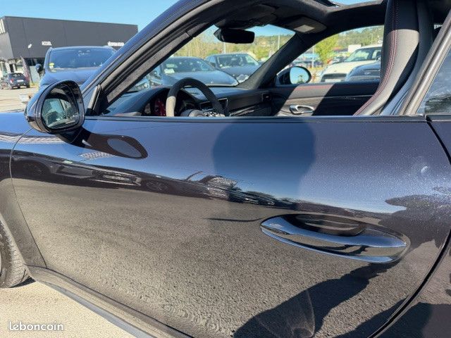 Porsche 911 Carrera 4 GTS PDK,LIFT,SIEGES CHAUFFANTS, CAMERA DE RECUL, TOE ETC... (image 13)