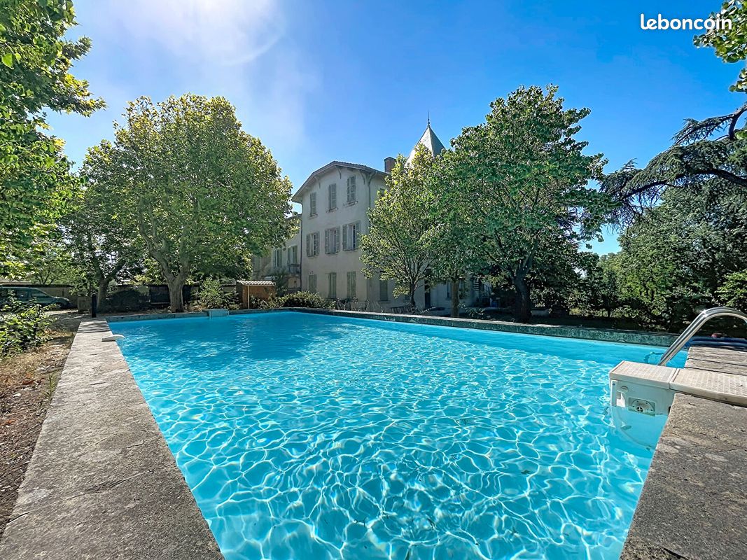 Appartement 3 pièces 80 m² · à Pertuis · 80 m² · 306 000 €