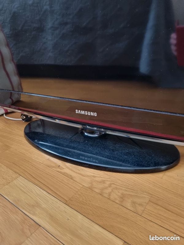 TV LcD "SAMSUNG" 81 cms (image 2)