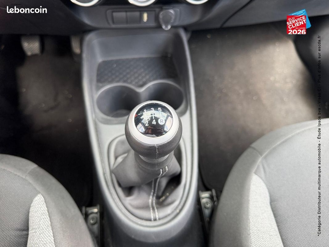 Toyota Aygo X 1.0 VVT-i 72ch Dynamic MY23 (image 16)