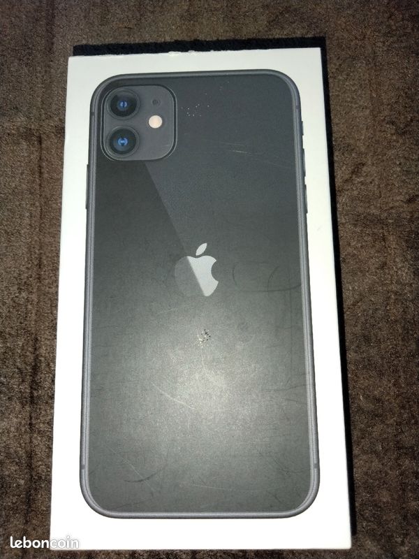 IPhone 11 (image 3)
