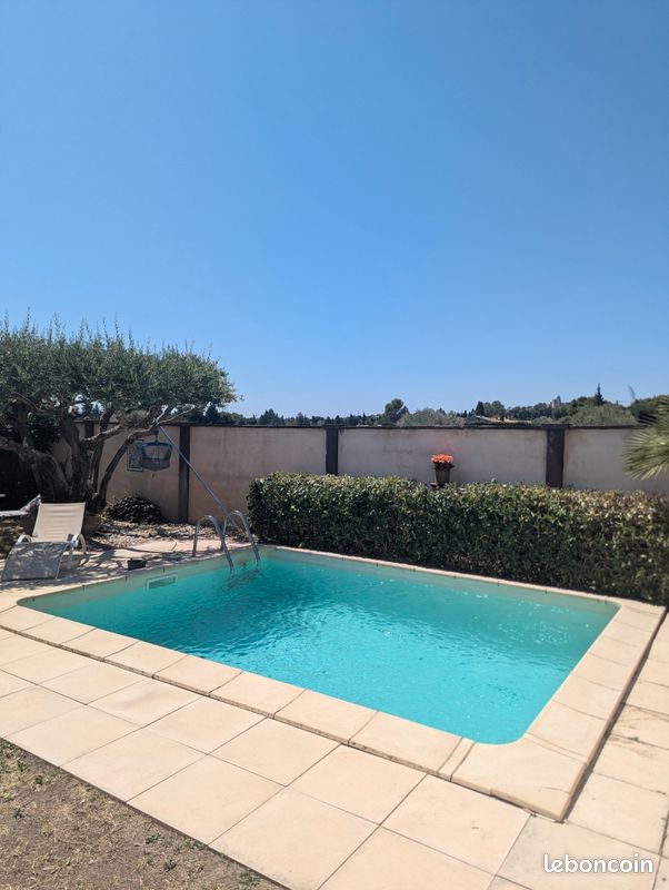 Maison 4 pièces 85 m² · à Rochefort-du-Gard · 85 m² · 315 000 €