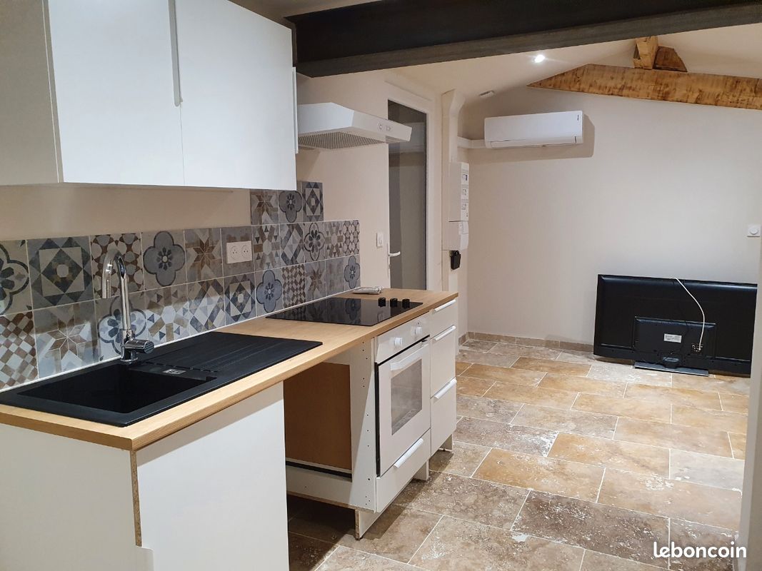 Maison 3 pièces 47 m² · à Nîmes · 47 m² · 860 €