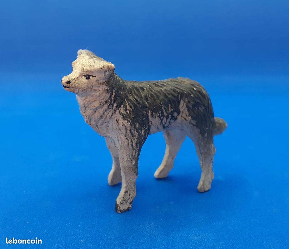 Santon chien gris ancien Devineau taille 3 (image 1)