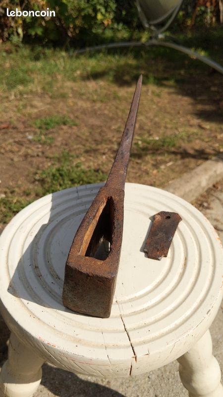 E3- OLD TOOL outil ancien grande hache GOLDENBERG Charpentier Bûcheron EUR 55,00 - FR