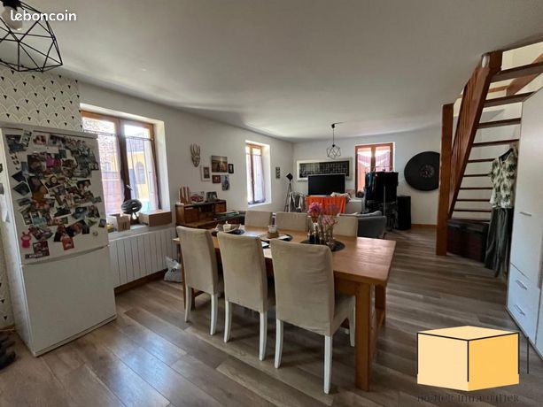 Immeuble 141 m² Yenne
