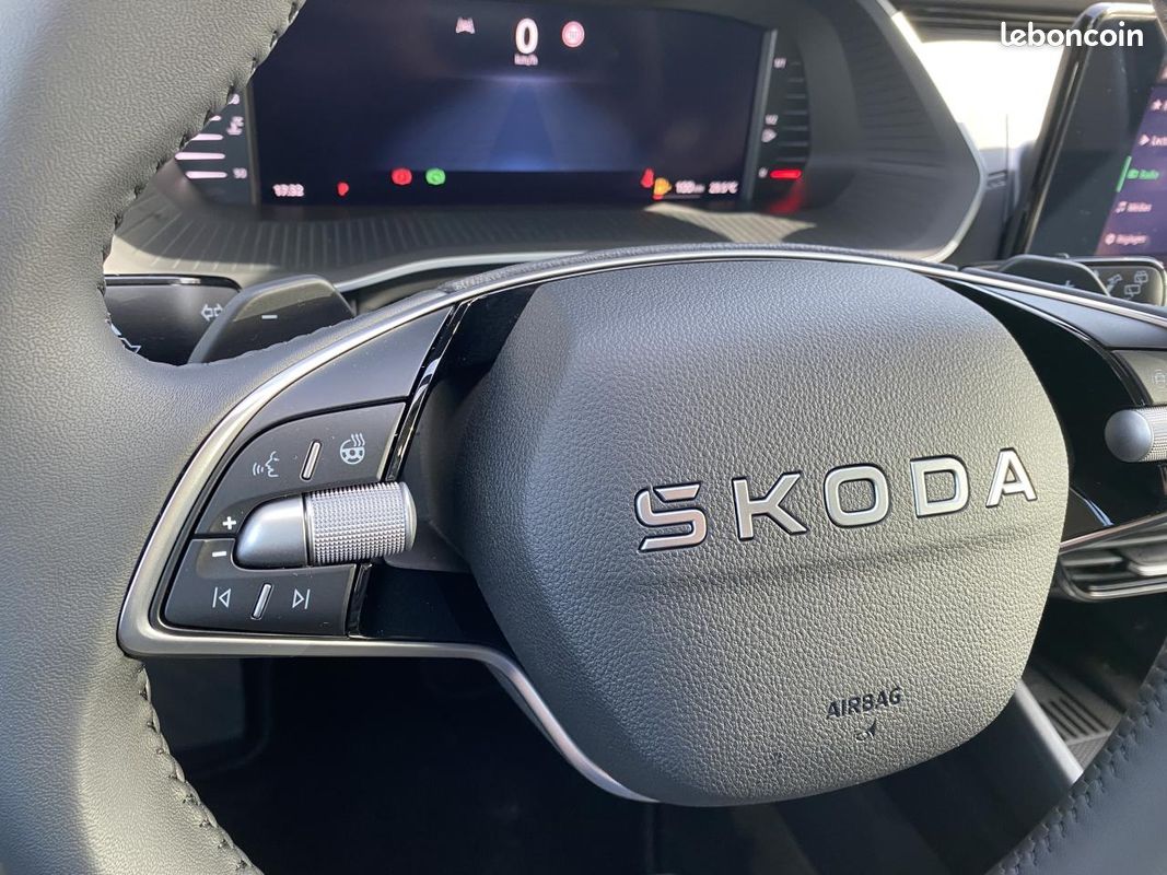 Skoda octavia combi iv (2) combi 2.0 tdi 150 selection dsg7 pack confort / hiver (image 36)