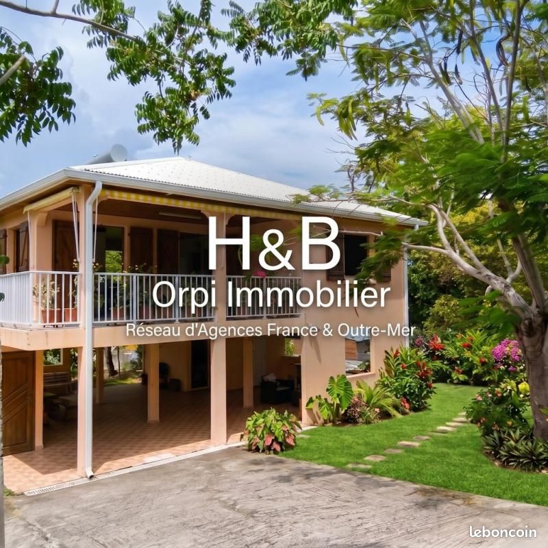 Maison 3 pièces 90 m² · à Sainte-Anne · 90 m² · 290 000 €