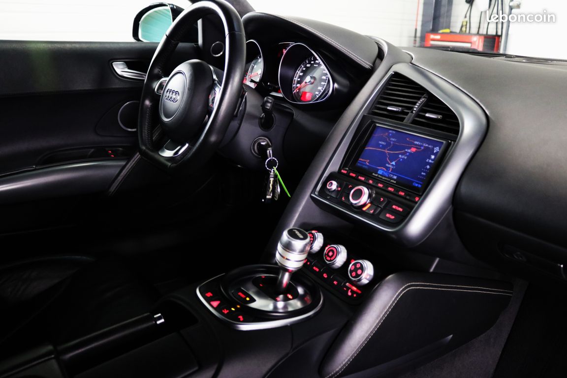 Audi R8 4.2 FSI 420 ch Quattro R-Tronic GPS SUIVI COMPLET (image 17)