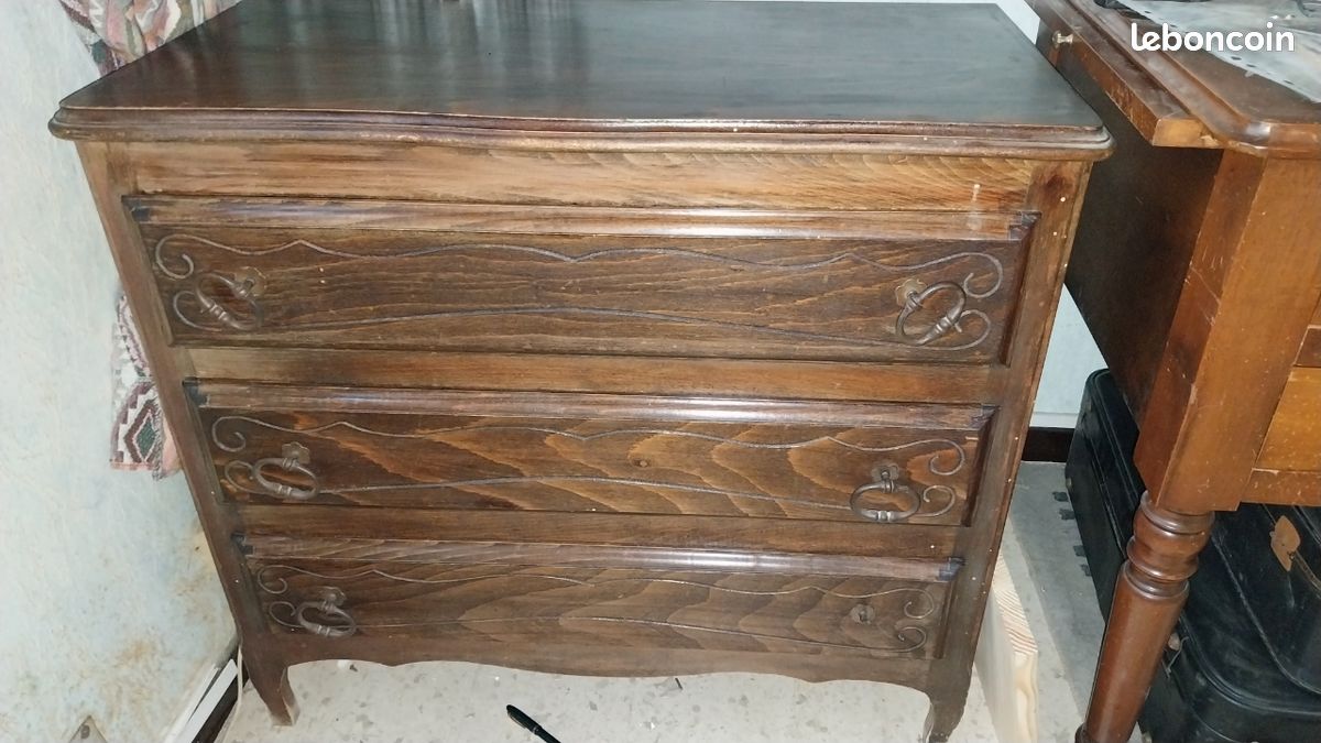 Ancien meuble de chambre Type commode (image 1)