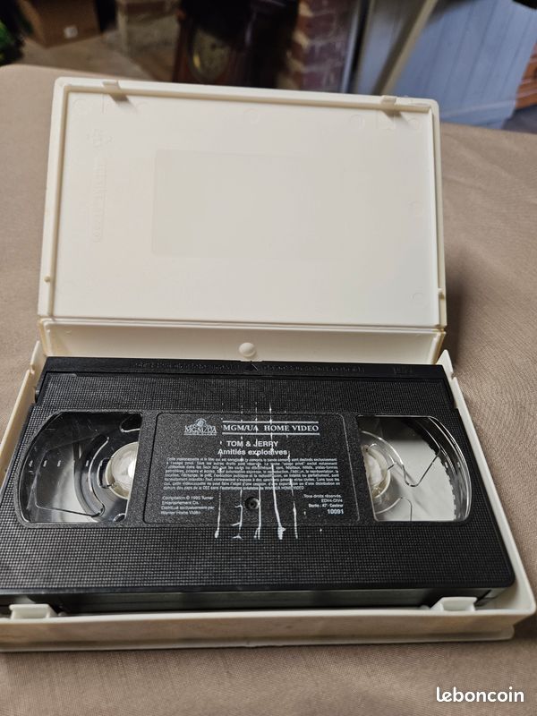 Cassette VHS Tom et Jerry (image 4)
