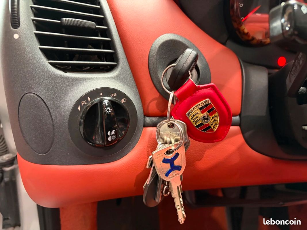 PORSCHE BOXSTER 2.5i / SUIVI COMPLET / REVISION OK / 4 PNEUS NEUFS / (image 19)