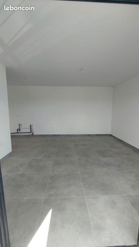 Appartement 2 pièces 40 m² · à Saint-André · 40 m² · 750 €/mois