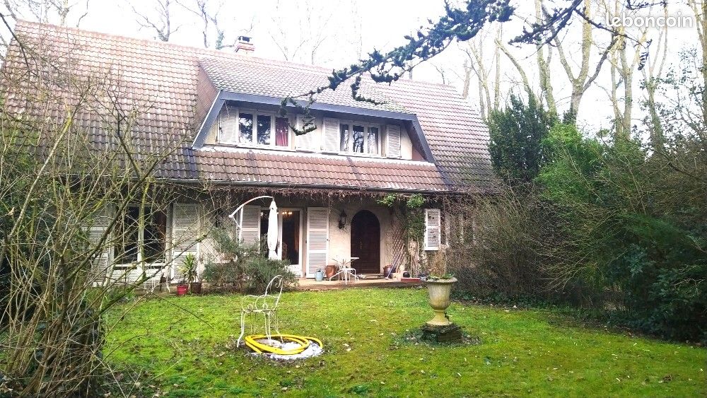 Maison 8 pièces 200 m² · à Chevigny-Saint-Sauveur · 200 m² · 459 000 €