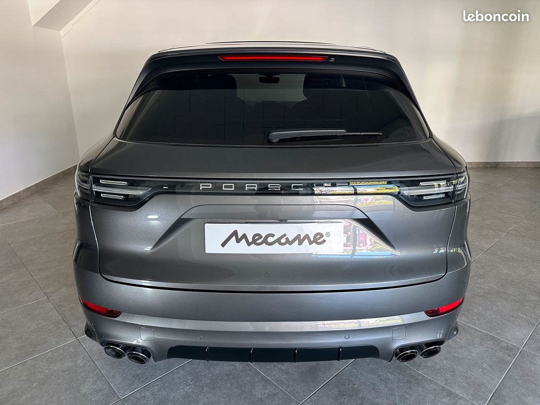 Porsche Cayenne S 2.9 V6 440 - Historique complet Porsche - 56 300 d'options - PCCB - Burmester - Pack Sport Design - Carbone - Toit Pano. - Roues AR Directrices - PDLS+ - PASM - Garantie 12 mois (image 5)