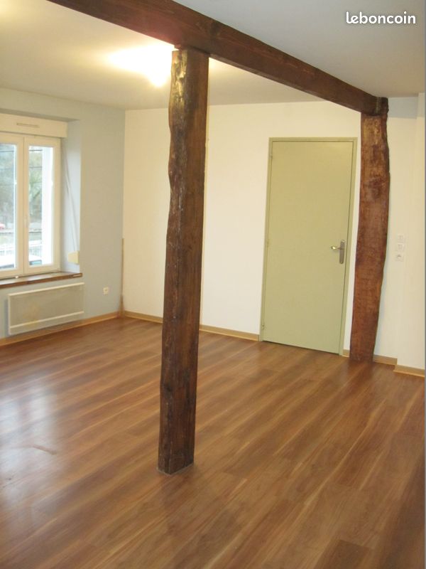 Appartement 5 pièces 82 m² · à Courcelles-Chaussy · 82 m² · 840 €/mois