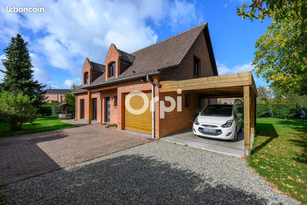 Maison 5 pièces 142 m² · à Radinghem-en-Weppes · 142 m² · 529 000 €