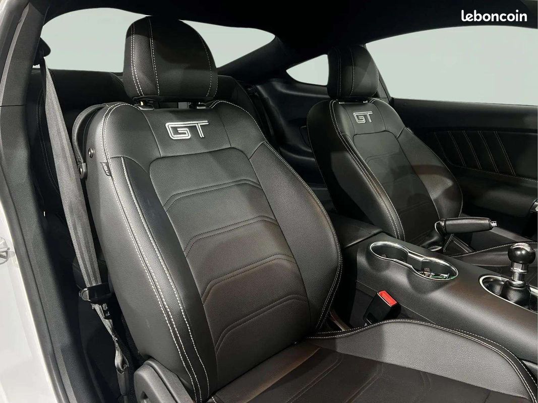 FORD Mustang Shelby 5.0 V8 * Boîte Manuelle * Performance Pack * Échappement à Clapets (image 18)
