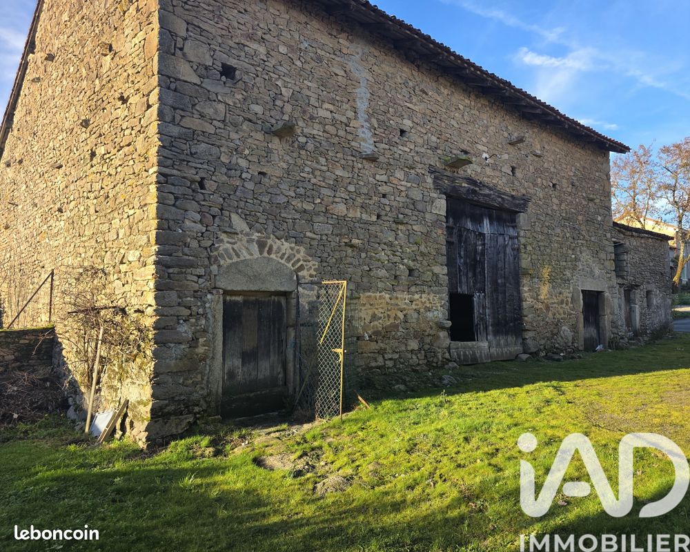 Immeuble 265 m² · à Le Buis · 265 m² · 74 900 €