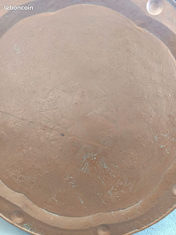 Plateau en cuivre (image 2)
