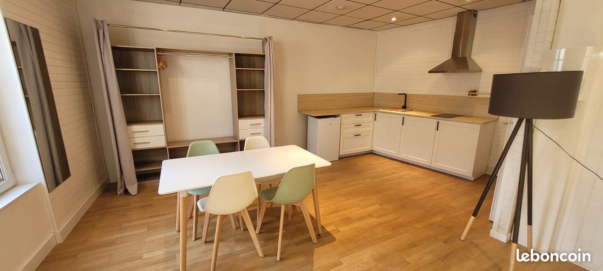 Immeuble 11 pièces 165 m² · à Carmaux · 165 m² · 275 500 €