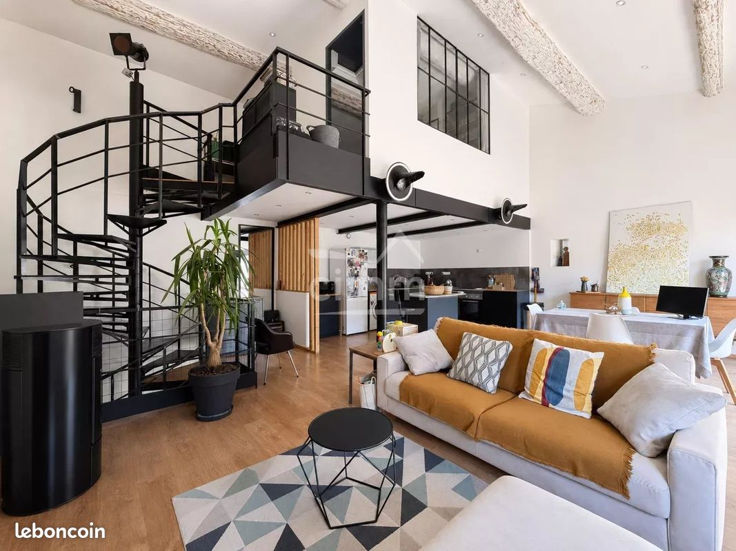 Appartement 4 pièces 125 m² · à Aubignosc · 125 m² · 225 000 €