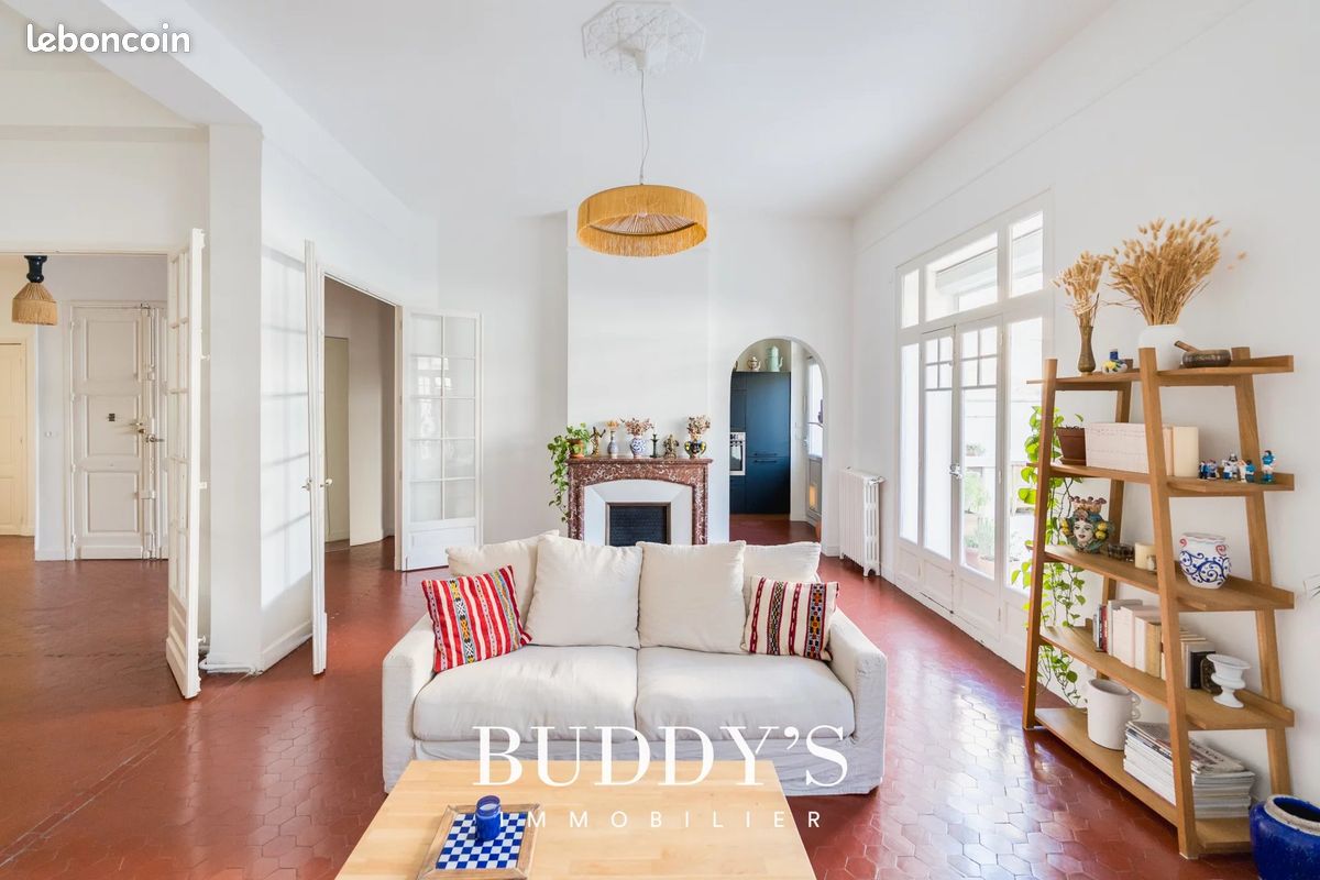 Appartement 5 pièces 119 m² · à Marseille · 119 m² · 590 000 €