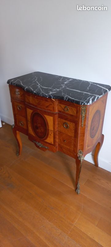 Commode ancienne Louis XVI (image 1)