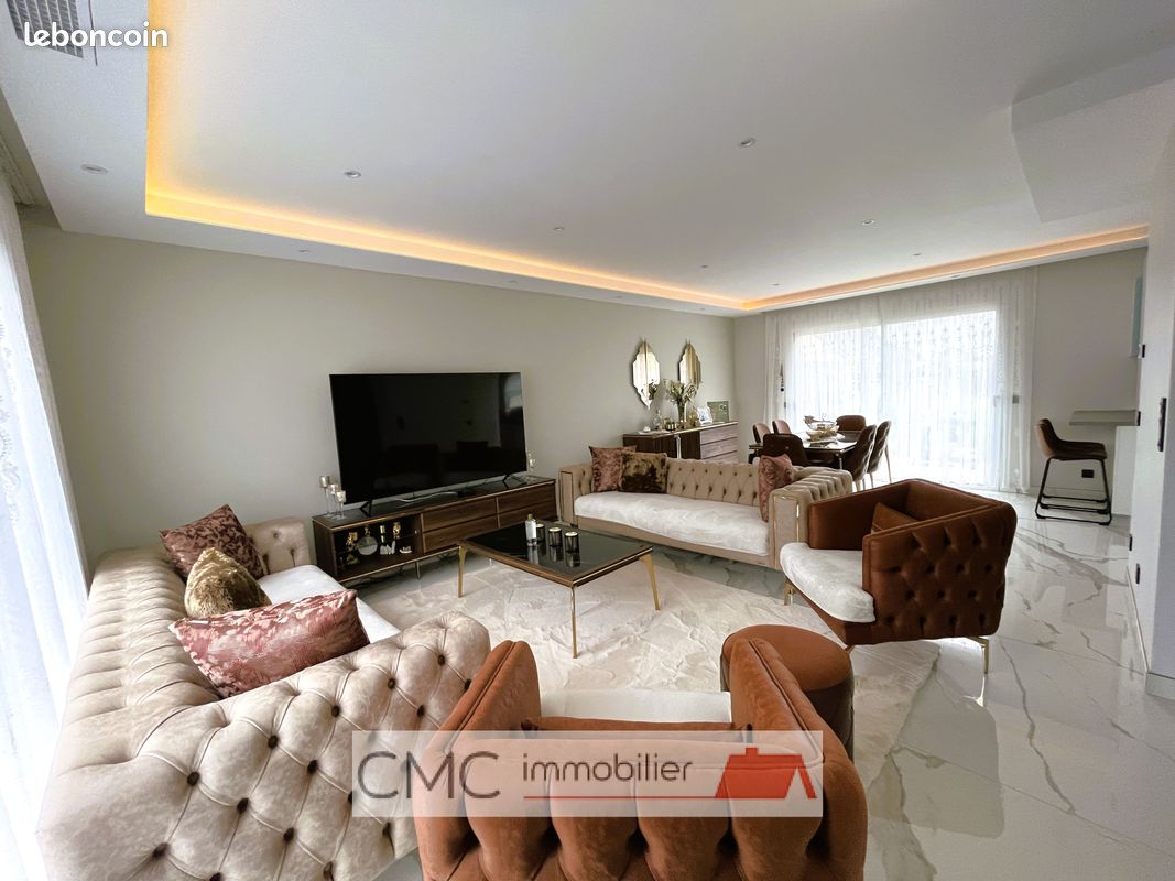 Maison 5 pièces 153 m² · à Luisant · 153 m² · 470 000 €