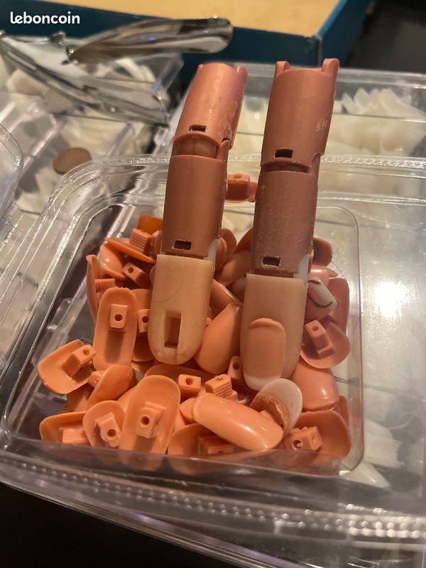 Ongle capsule (image 2)