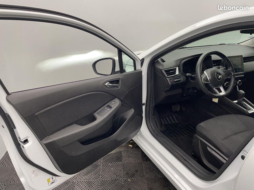 Renault Clio V E-Tech 140 - 21N Business (image 18)