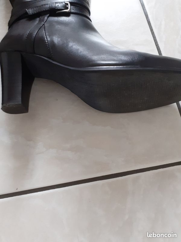 Bottes noires (image 3)