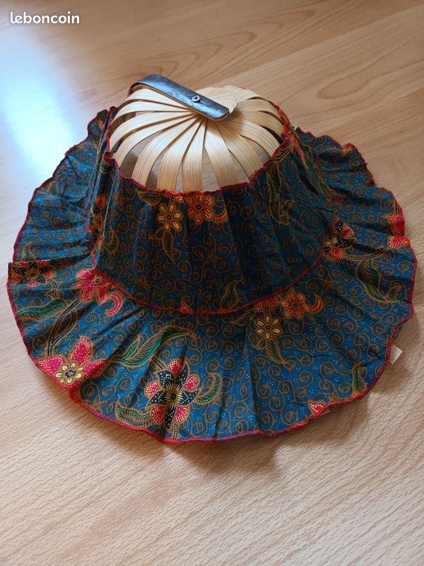 Chapeau pliable tissu et bambou 5 euros (image 1)