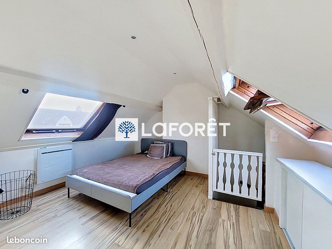 Appartement 1 pièce 14 m² · à Amiens · 14 m² · 350 €