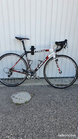 2011 Trek Madone Sslx TREK MADONE SSL 2011 Taille 54 Vélos