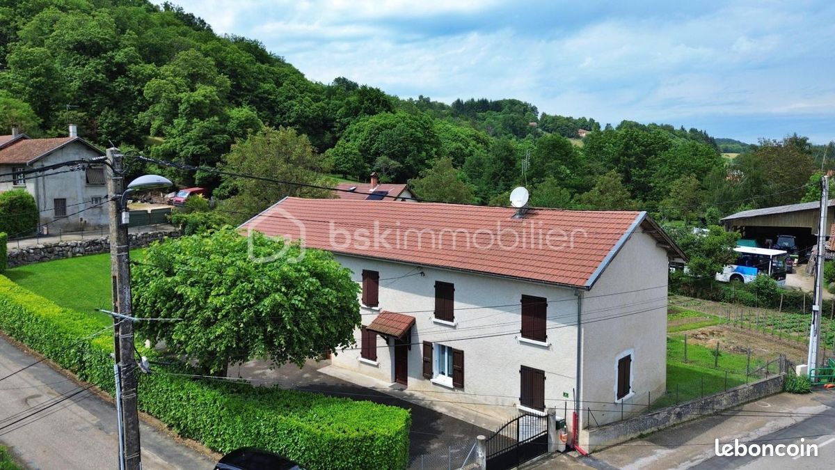 Maison 5 pièces 115 m² · à Saint-Didier-de-Bizonnes · 115 m² · 205 001 €
