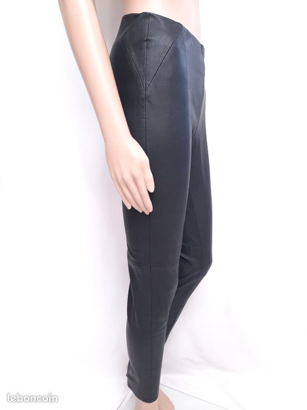 Legging Simili Cuir Zara Pantalon Taille XS Ou 34 Zara Pantalon
