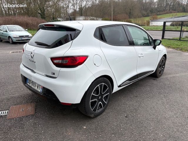 Renault clio iv (image 2)