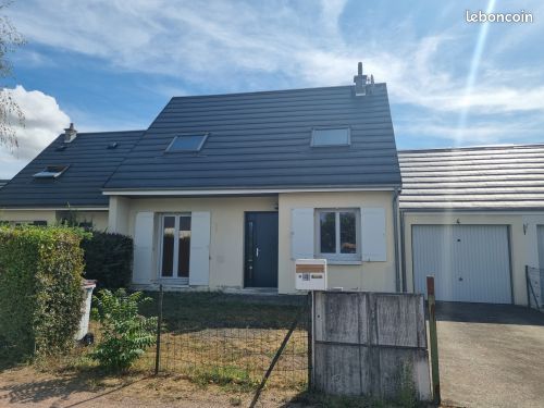 Maison 4 pièces 84 m² · à Saint-Amand-Montrond · 84 m² · 110 000 €