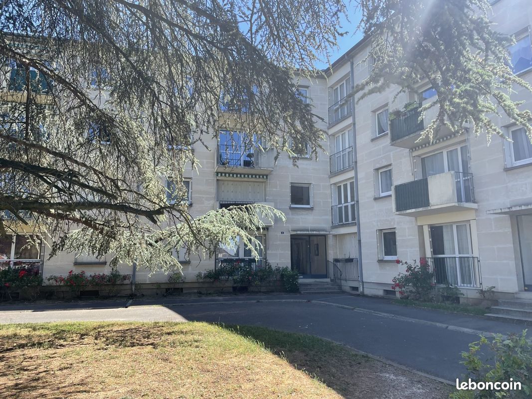 Appartement 4 pièces 82 m² · à Compiègne · 82 m² · 138 000 €