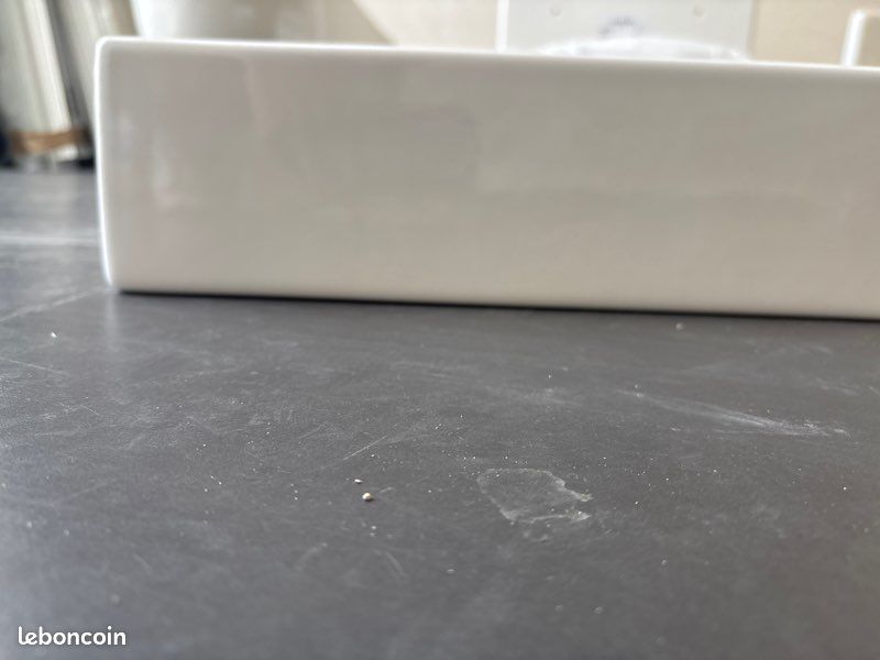 Lave main d’angle neuf (image 2)