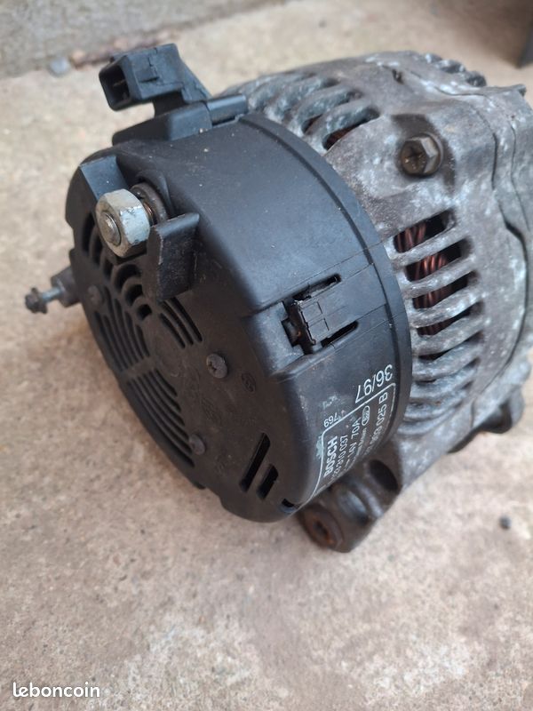 Alternateur golf 4 1.6 sr (image 1)