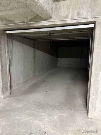 Garage double