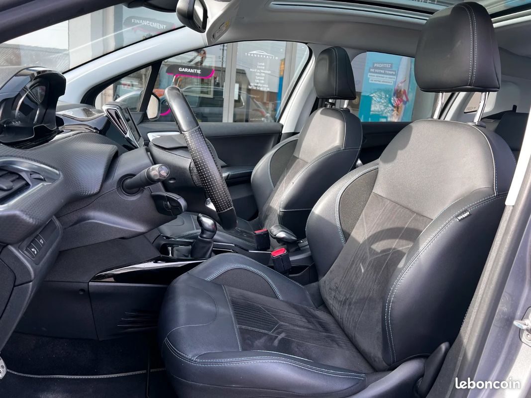 PEUGEOT 2008 BlueHDi 100ch S&S BVM5 Crossway - CARNET D'ENTRETIEN COMPLET - 2E MAIN (image 9)