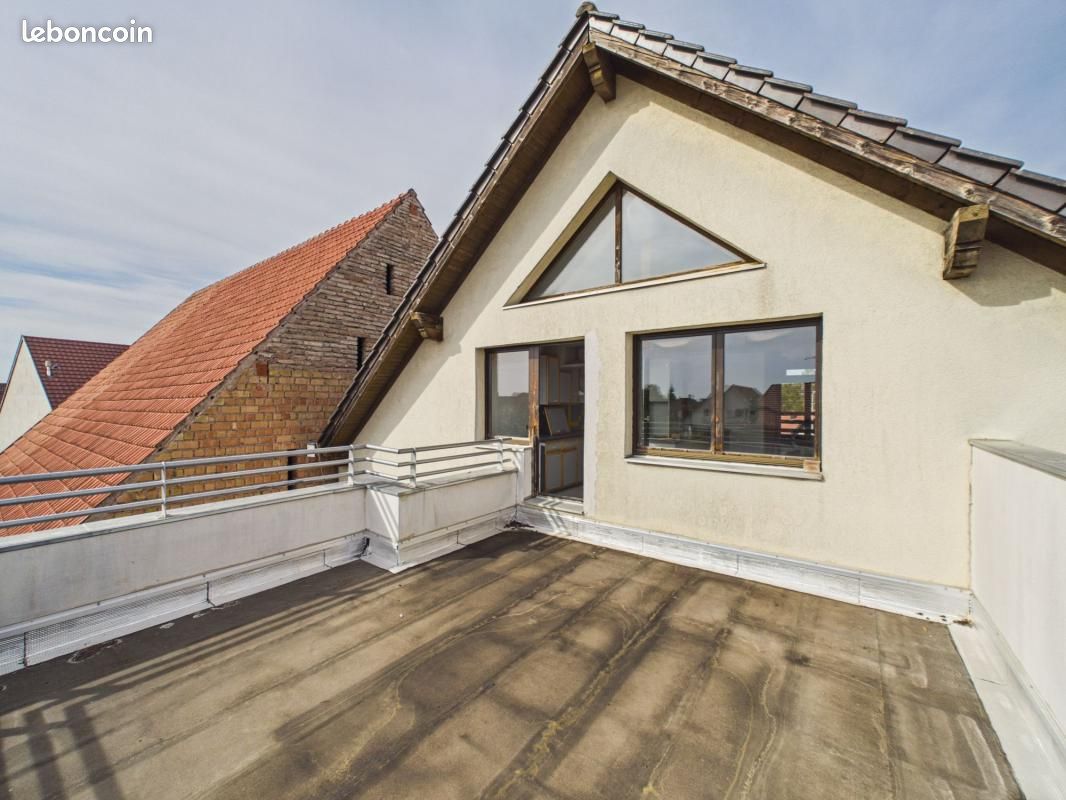Appartement 3 pièces 98 m² · à Holtzheim · 98 m² · 176 000 €