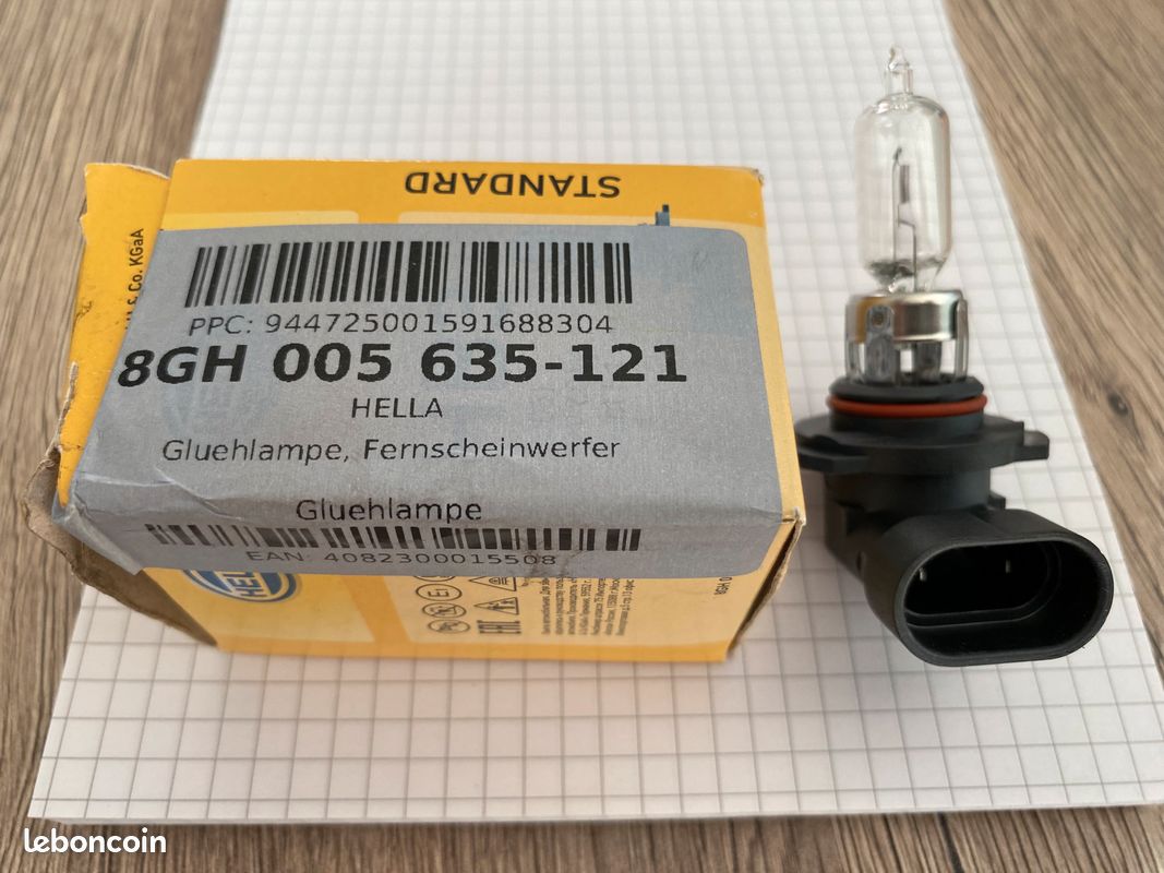 Ampoule HB3 HELLA 8GH 005 635-121